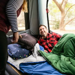 OZtrail Kingsford Hooded Sleeping Bag 0°C -Snowys Shop 1214381 kingsford sleeping bag 0