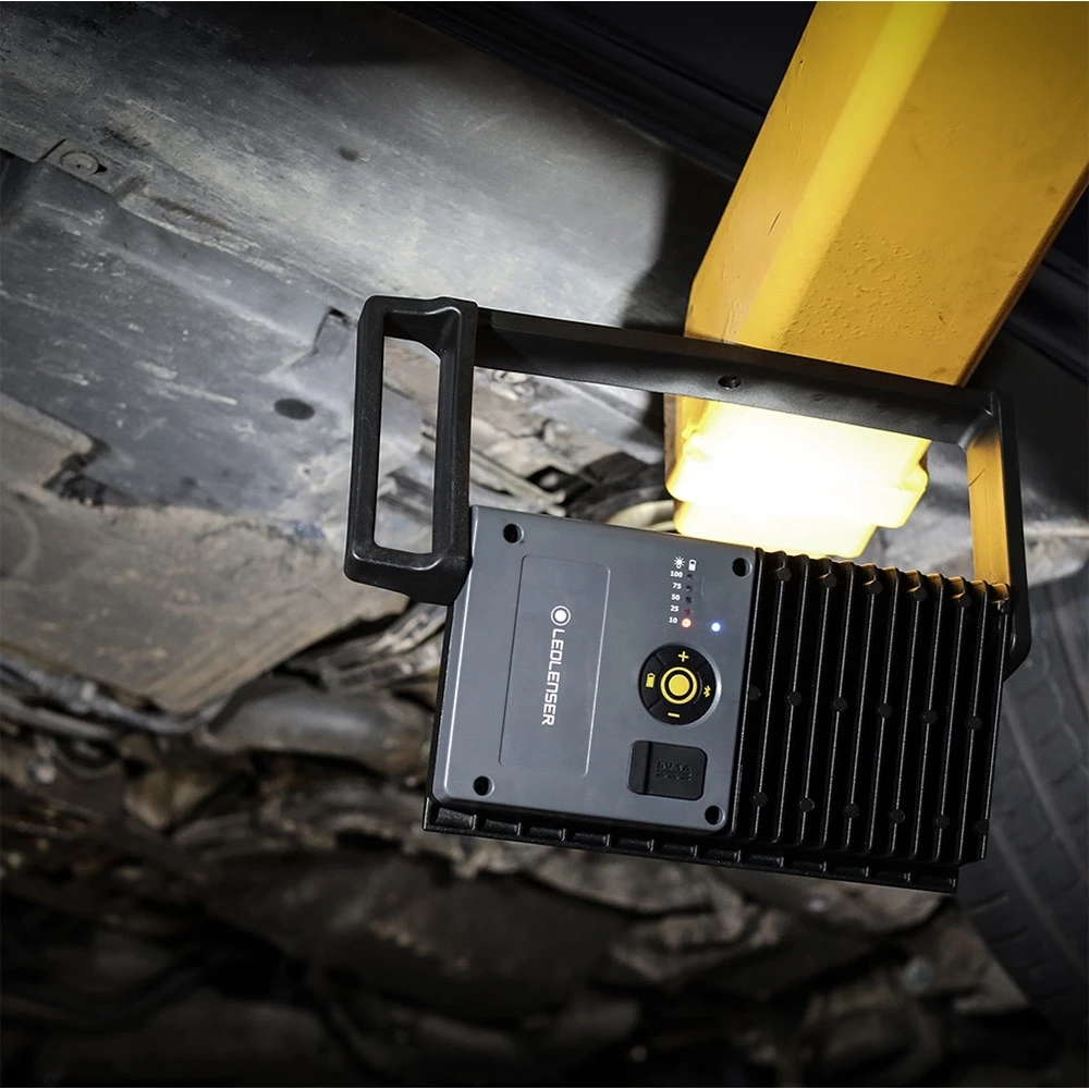 Ledlenser IF8R Rechargeable Work Light & Power Bank 11 Ledlenser IF8R Rechargeable Work Light & Power Bank - Image 9