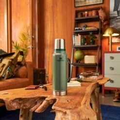 Stanley Vacuum Bottle 1.9L -Snowys Shop 1253647 vacuum bottle 19l hammertone green