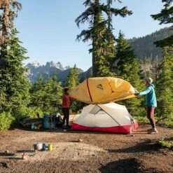 MSR Hubba Hubba 2 Hiking Tent -Snowys Shop 1256799 hubba hubba 2 tent