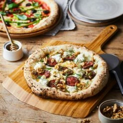 Ooni Bamboo Pizza Peel & Serving Board 21 Ooni Bamboo Pizza Peel & Serving Board -Snowys Shop 1259960 bamboo pizza peel serving board