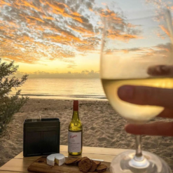 Explorer Box With Wine Glasses -Snowys Shop 1268466 explorer box with wine glasses