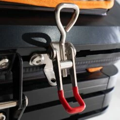 Ridgeback HighRize 1550 Hard Shell Rooftop Tent -Snowys Shop 1268595 ridgeback highrize 1550 roof top tent