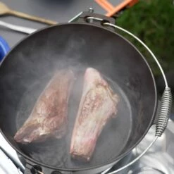 Cast Iron Camp Oven 9 Quart -Snowys Shop 1268740 cast iron camp oven 9 quart