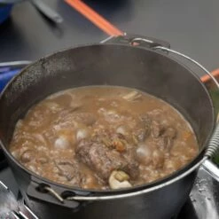 Cast Iron Camp Oven 9 Quart -Snowys Shop 1268742 cast iron camp oven 9 quart