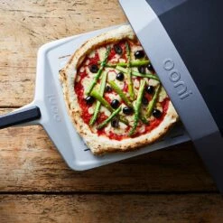 Ooni Perforated Pizza Peel 17 Ooni Perforated Pizza Peel -Snowys Shop 1274599 perforated pizza peel